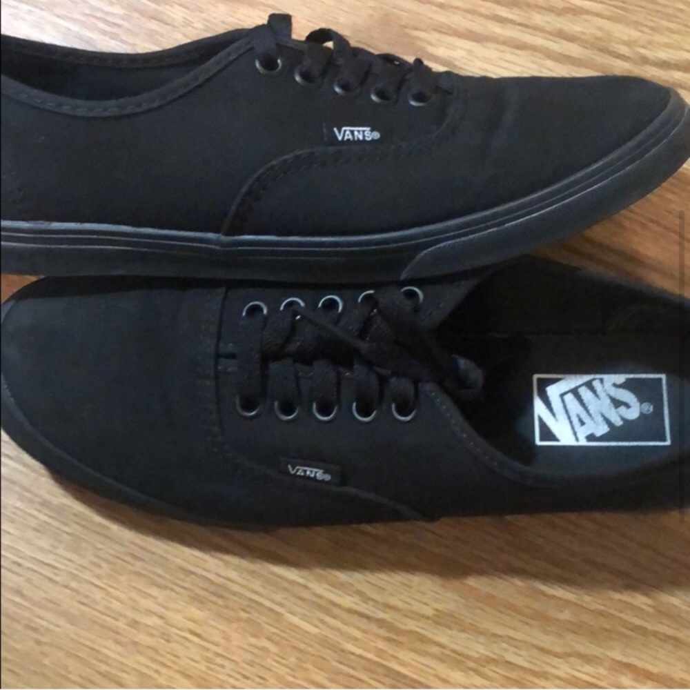 All Black Vans Size 9